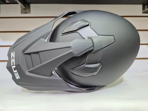 Casco Zeus 913: Protección y Versatilidad en Uno